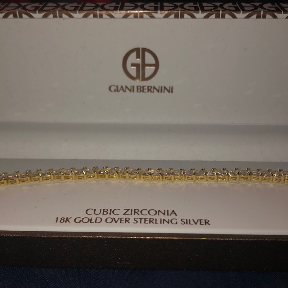 = BRAND NEW = GIANI BERNINI GOLD DIAMOND BRACELET
